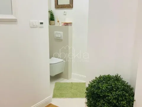 Izdavanje, stan, 60m², Tivat, Crna Gora - image 3