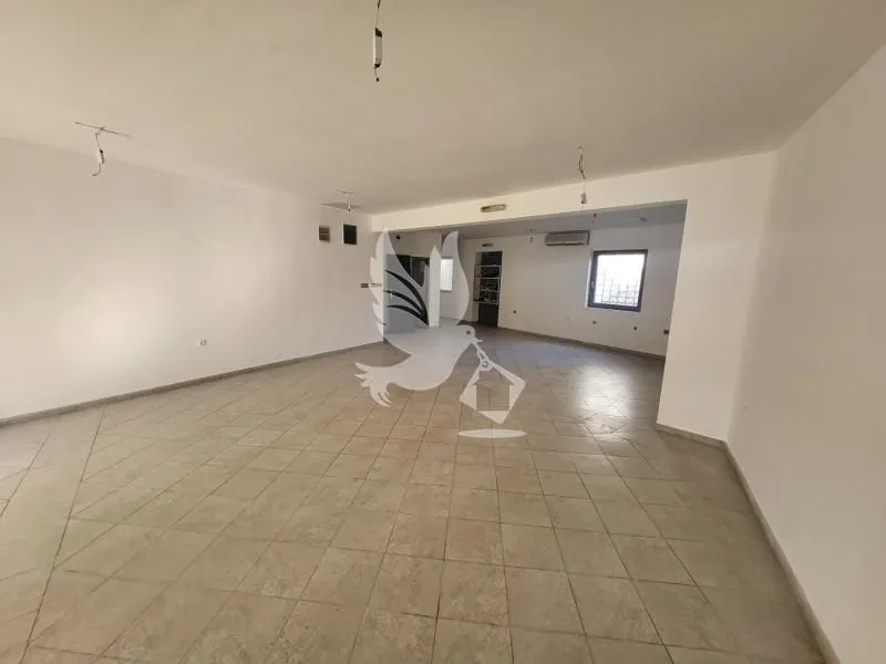 Sale, office space, 129m², Sopot, Beograd