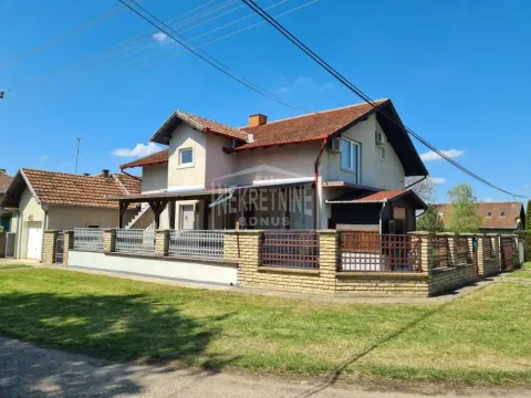 Sale, house, 260m², Bajmok, Subotica