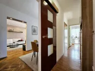 Izdavanje, trosoban stan, 100m², Budva, Crna Gora - image 5