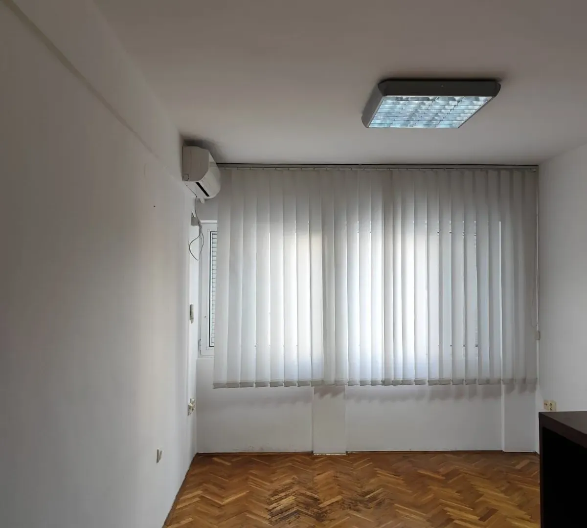 Izdavanje, jednosoban stan, 33m², Centar, Podgorica