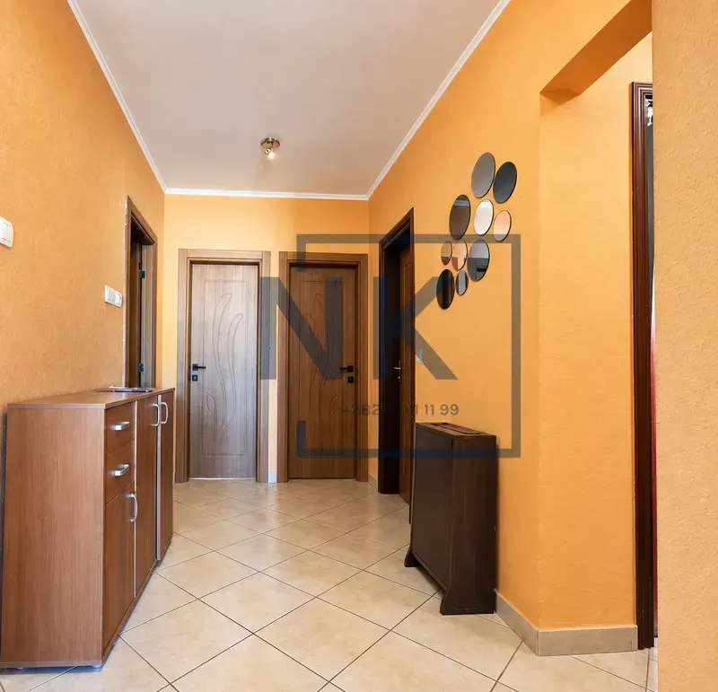Prodaja, dvosoban stan, 80m², Zabjelo, Podgorica