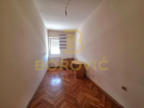 Izdavanje, trosoban stan, 70m², Čukarica, Beograd - image 7
