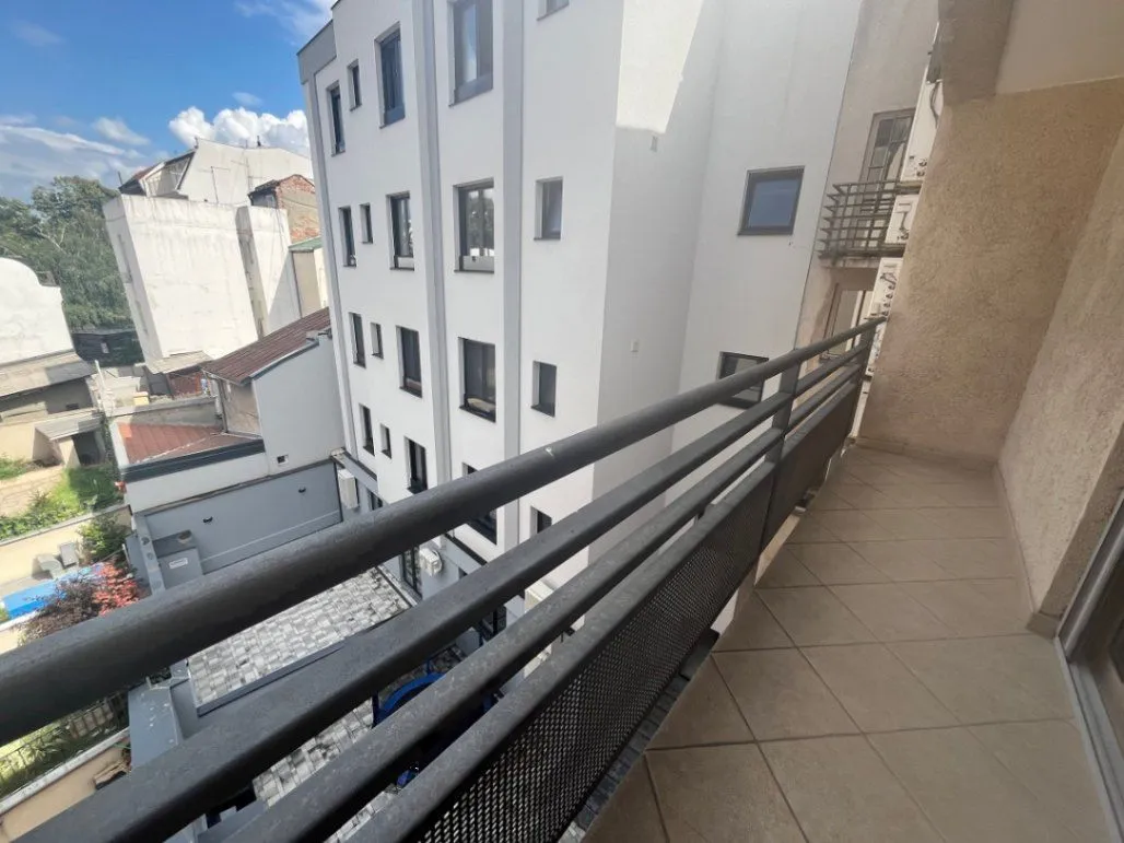 Izdavanje, petosoban stan, 203m², Vračar Hram, Vračar Sve Podlokacije