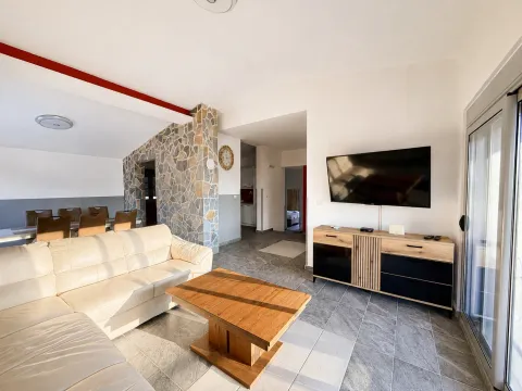 Rent, house, 145m², Dobra Voda, Bar - image 3