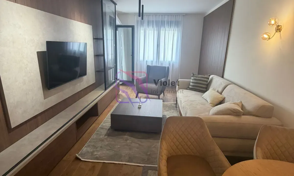 Izdavanje, jednosoban stan, 50m², Tološka šuma, Podgorica