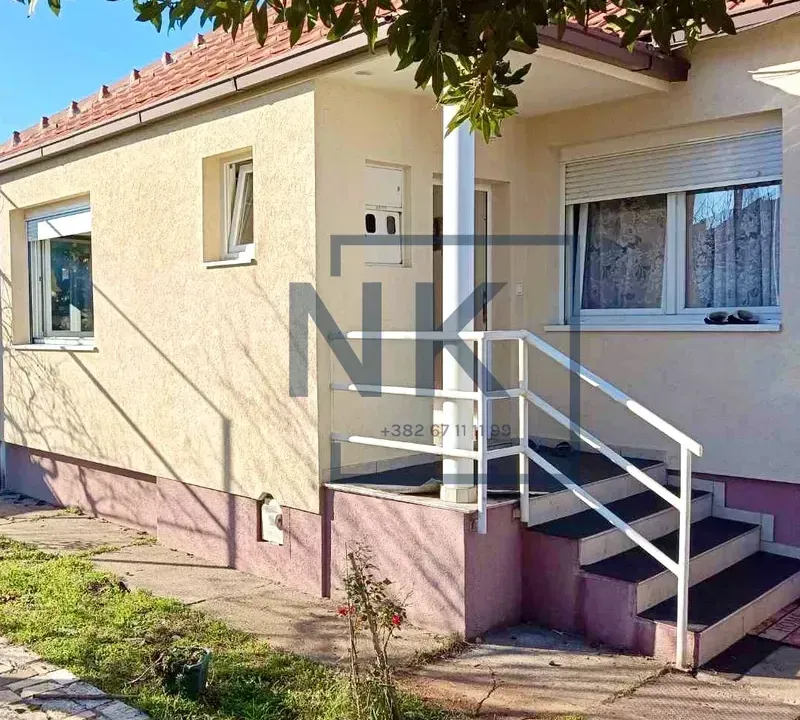 Prodaja, kuća, 55m², Tološi, Podgorica