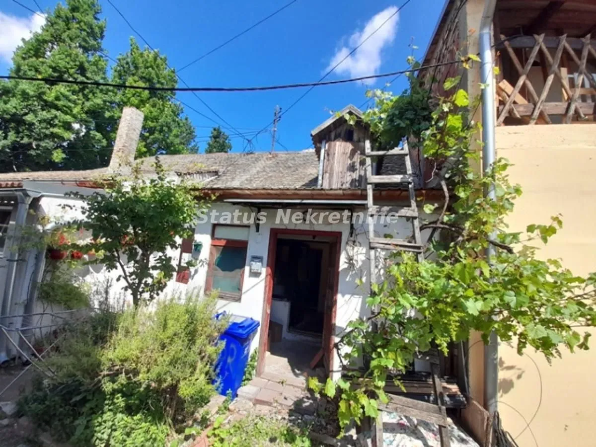 Prodaja, jednosoban stan, 32m², Petrovaradin, Novi Sad