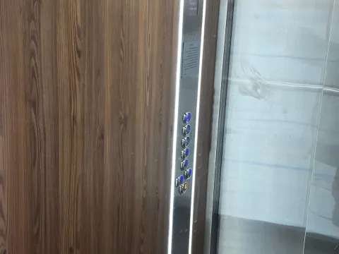 Prodaja, četvorosoban stan, 103m², Centar, Kolašin - image 17