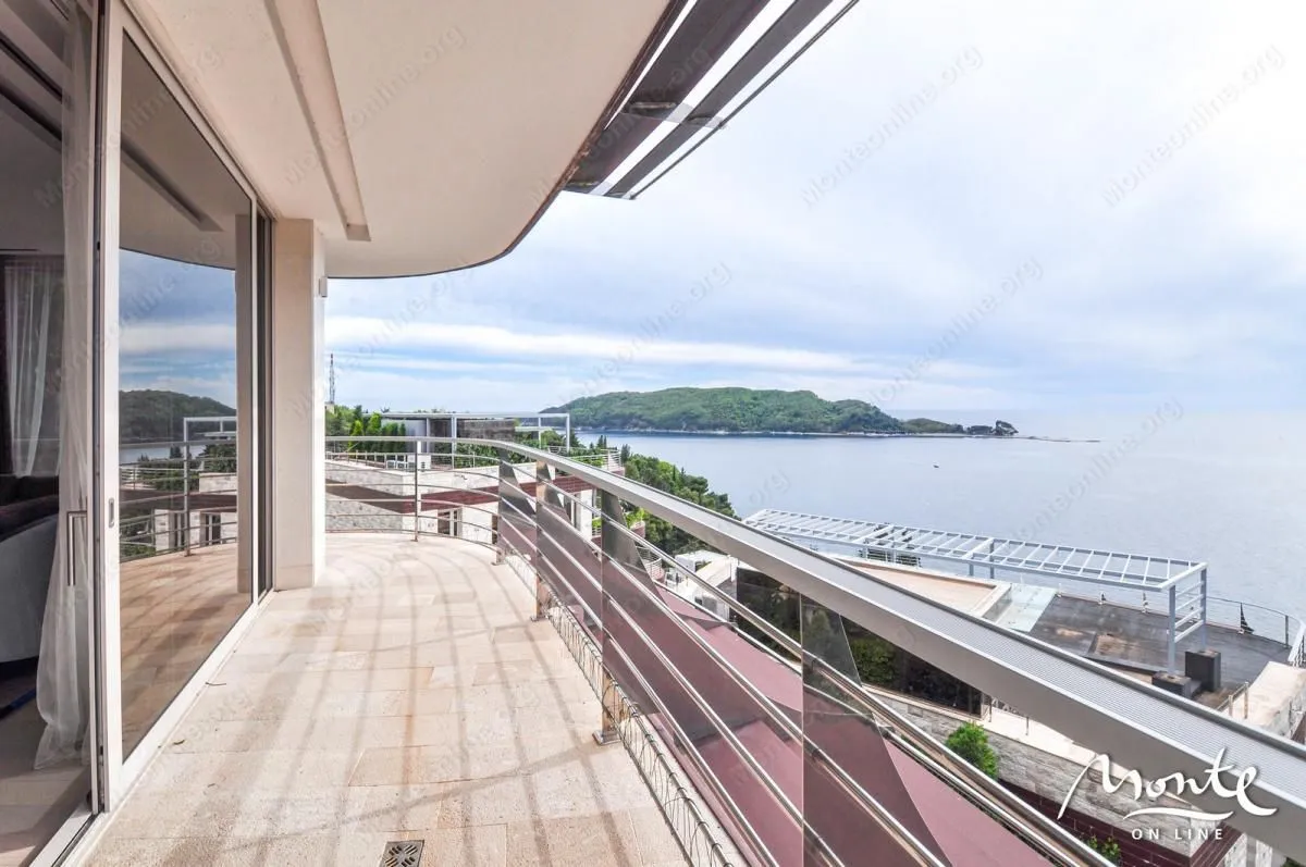 Sale, two bedroom apartment, 179m², Budva, Crna Gora