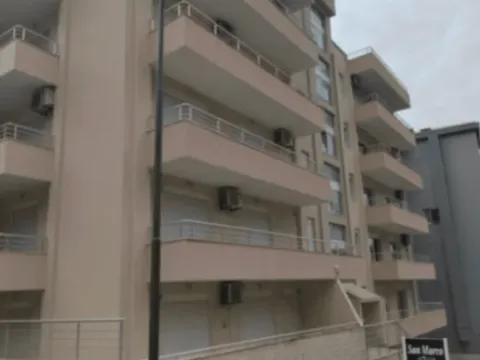 Izdavanje, stan, 60m², Bečići, Budva - image 9