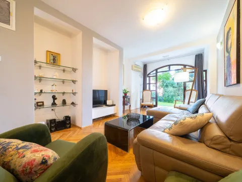 Izdavanje, stan, 118m², Gorica C, Podgorica - image 14