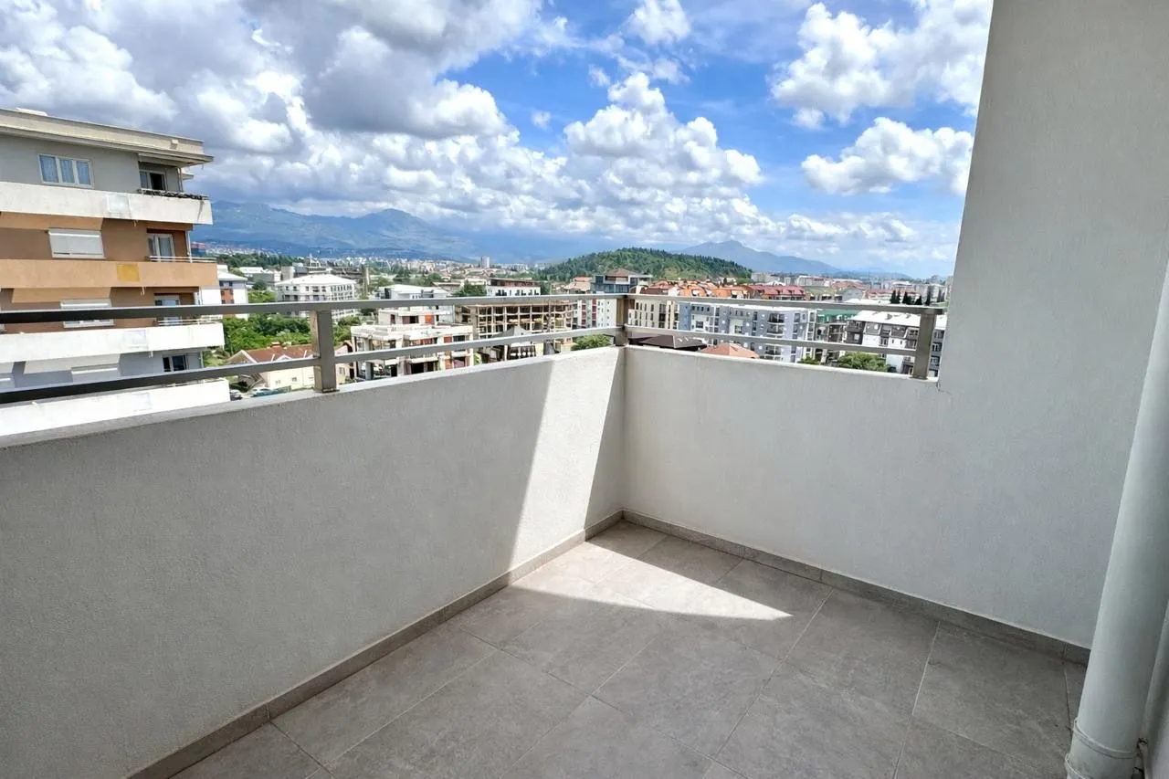 Prodaja, dvosoban stan, 70m², Central Point, Podgorica