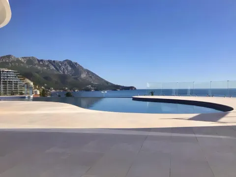 Sale, one bedroom apartment, 40m², Bečići, Budva - image 3