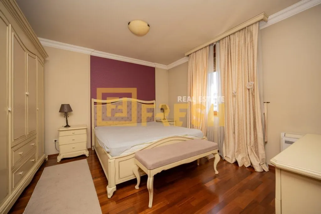 Prodaja, trosoban stan, 127m², Preko Morače, Podgorica