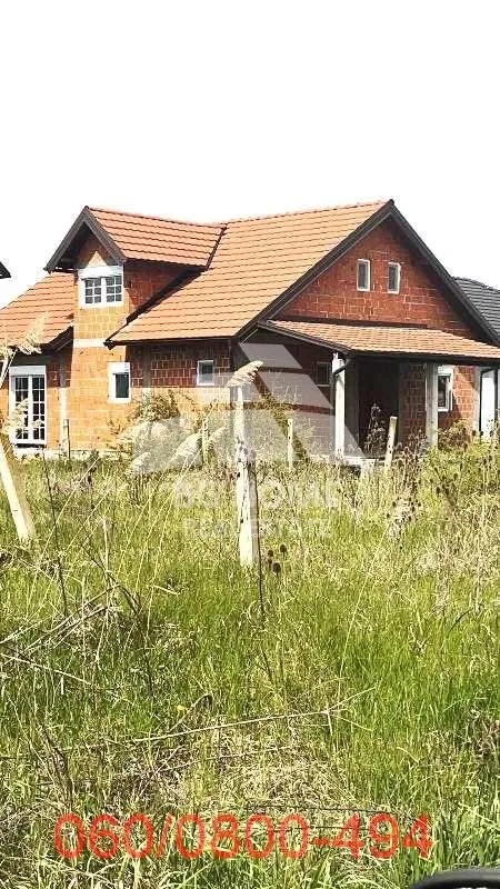 Sale, house, 253m², Zemun Ugrinovci, Zemun Sve Podlokacije