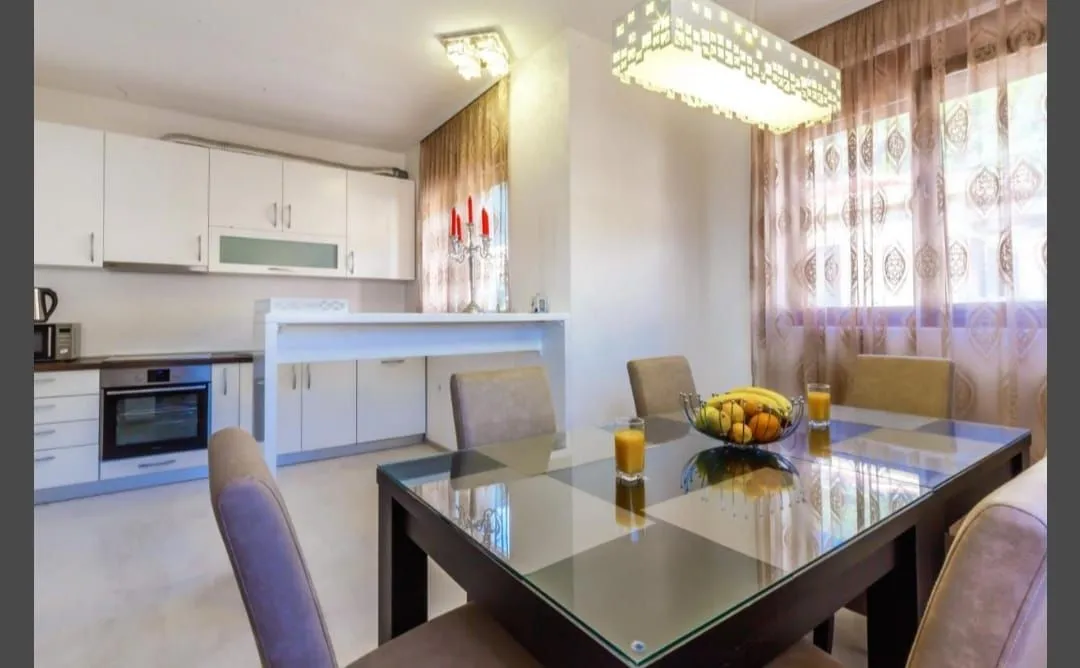 Rent, two bedroom apartment, 120m², Petrovac, Budva
