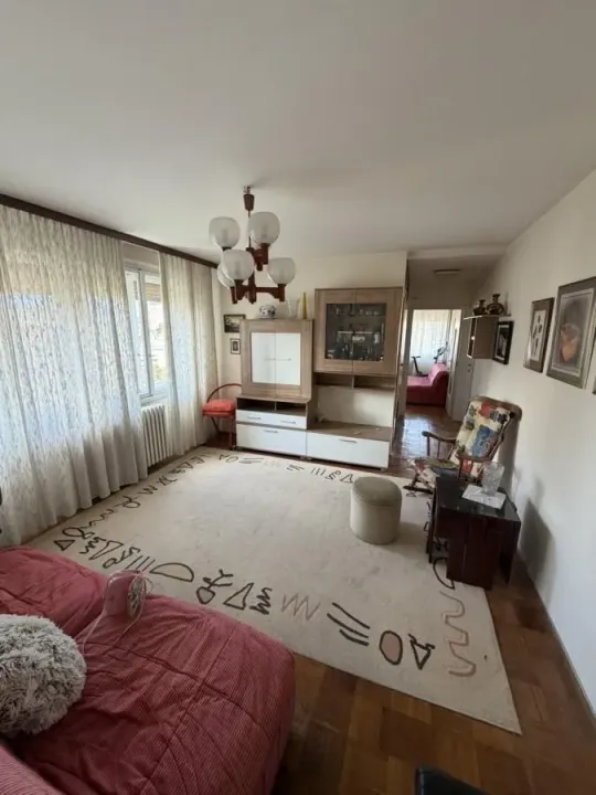 Izdavanje, trosoban stan, 67m², Liman 1, Novi Sad Sve Podlokacije