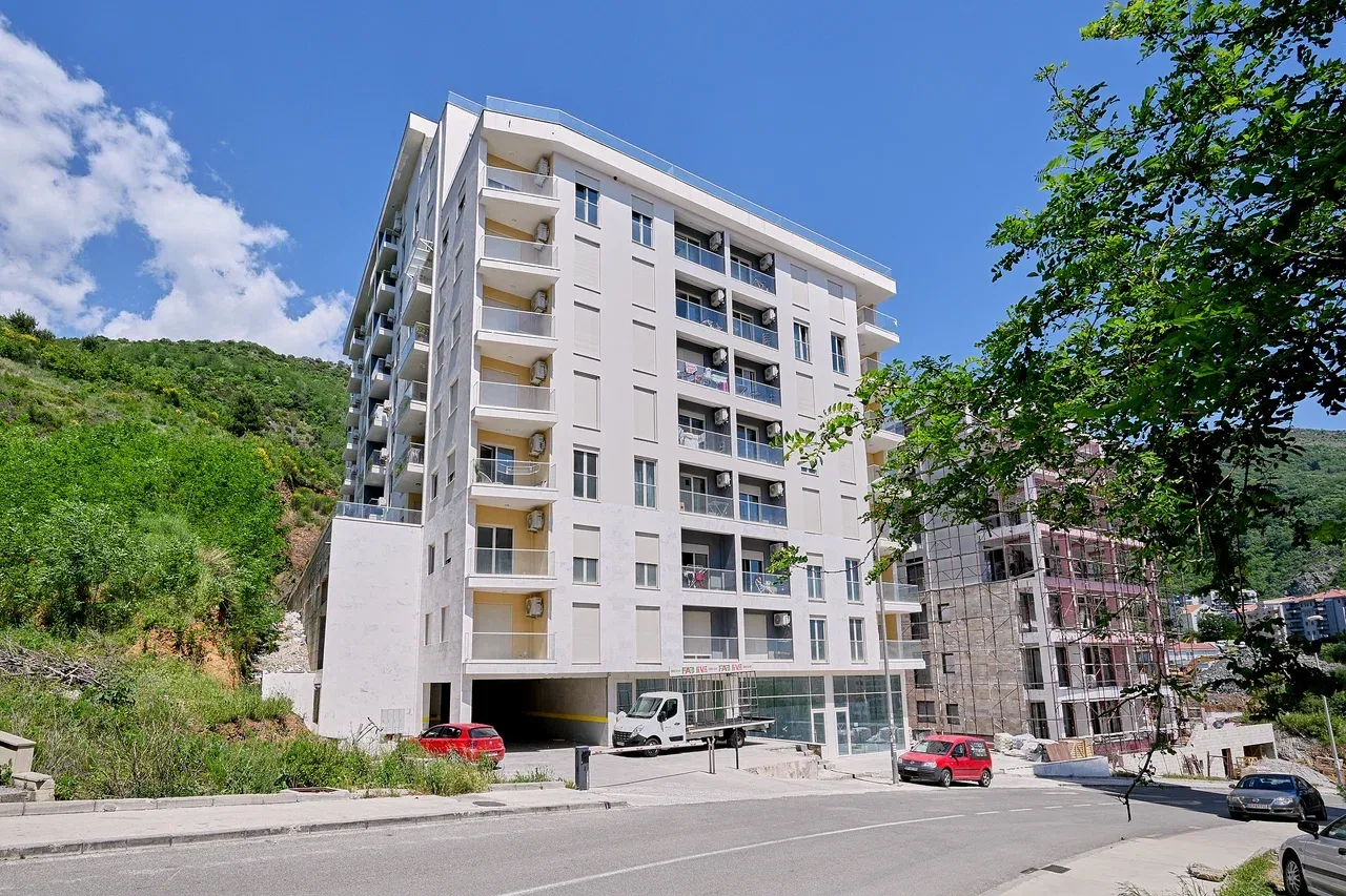 Sale, office space, 45m², Bečići, Budva