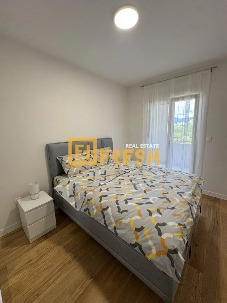 Izdavanje, jednosoban stan, 49m², City Kvart, Podgorica