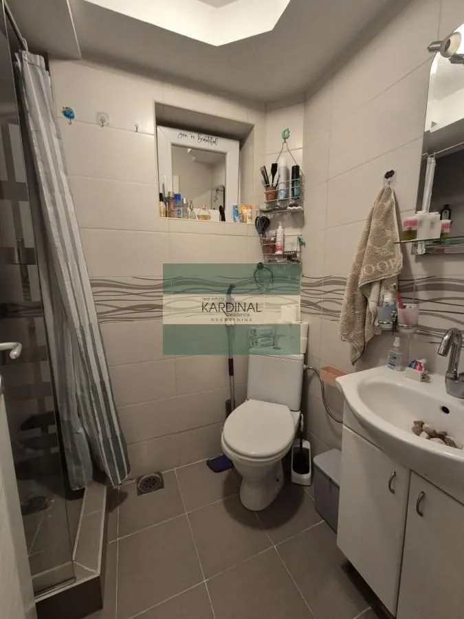 Prodaja, dvosoban stan, 54m², Centar, Ćuprija