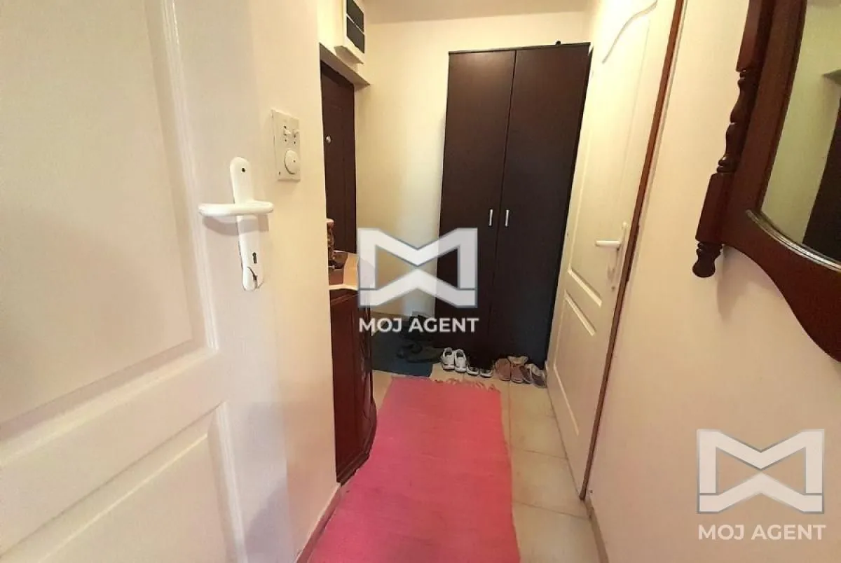 Prodaja, jednosoban stan, 50m², Krive livade, Niš