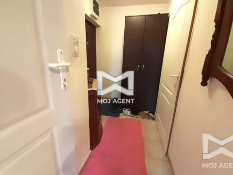 Sale, one bedroom apartment, 50m², Krive livade, Niš - image 2