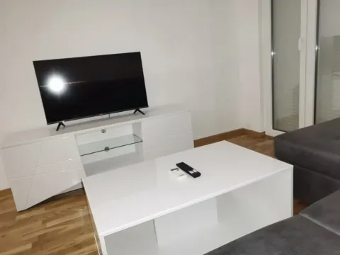 Izdavanje, jednosoban stan, 42m², Zabjelo, Podgorica - image 9