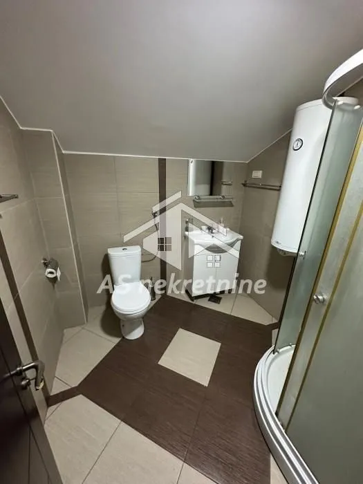 Izdavanje, kuća, 185m², Novi Beograd Sve Podlokacije, Beograd