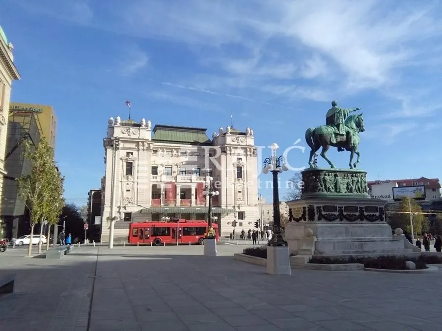 Rent, apartment, 110m², Stari Grad, Beograd