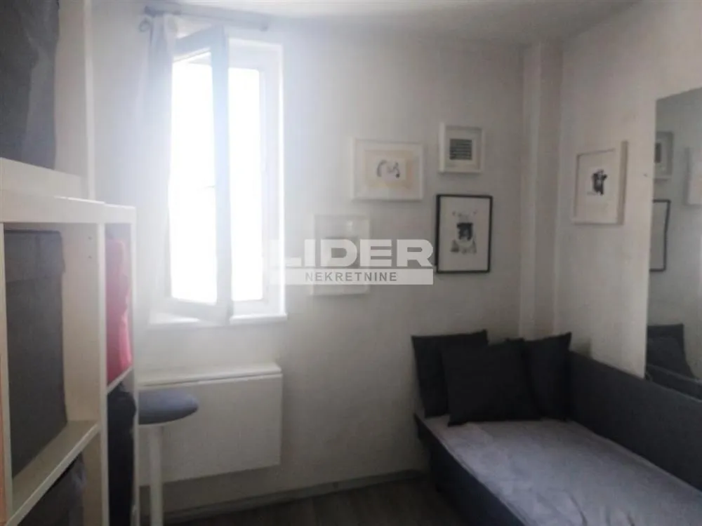 Sale, two bedroom apartment, 43m², Stari Grad, Beograd