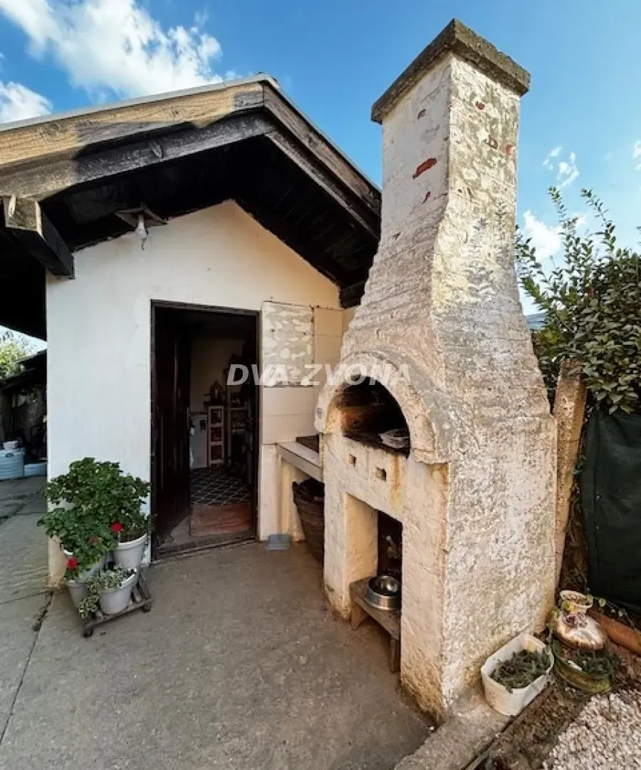 Prodaja, kuća, 37m², Čortanovci, Inđija