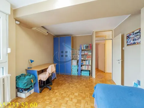 Sale, three bedroom apartment, 87m², Botanička Bašta, Palilula Sve Podlokacije - image 9