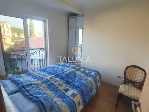 Izdavanje, dvosoban stan, 65m², Momišići, Podgorica - image 4