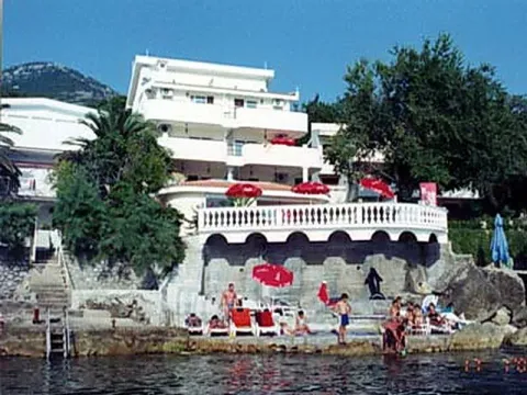 Prodaja, ugostiteljski objekat, 715m², Sutomore, Bar - image 7