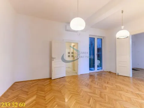 Rent, four bedroom apartment, 110m², Savski Venac, Beograd - image 10