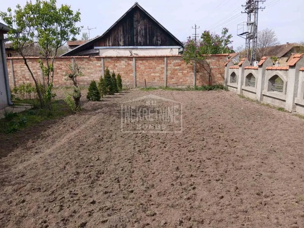 Prodaja, kuća, 129m², Kelebija, Subotica