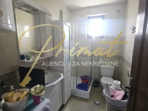 Sale, house, 254m², Palilula Sve Podlokacije, Beograd - image 12