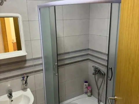 Sale, one bedroom apartment, 48m², Tuški Put, Podgorica - image 11