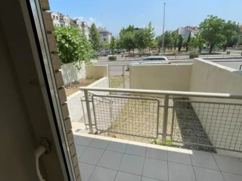 Prodaja, dvosoban stan, 65m², Stari Aerodrom, Podgorica - image 10