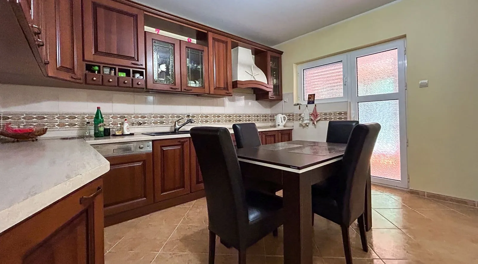 Sale, house, 270m², Dobrota, Kotor
