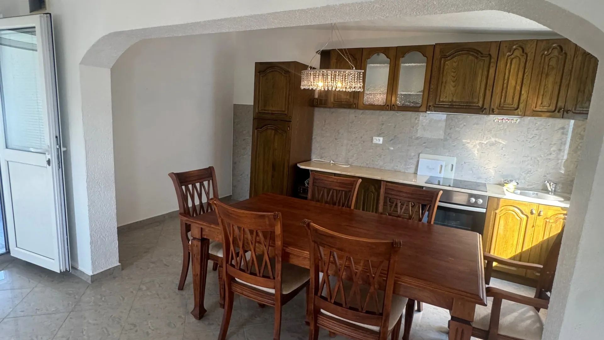 Izdavanje, kuća, 95m², Polje, Bar