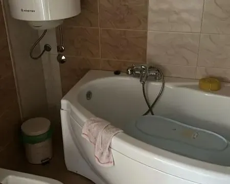 Prodaja, kuća, 600m², Golubovci, Podgorica - image 9