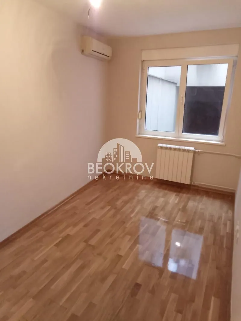 Sale, three bedroom apartment, 74m², Vračar Hram, Vračar Sve Podlokacije