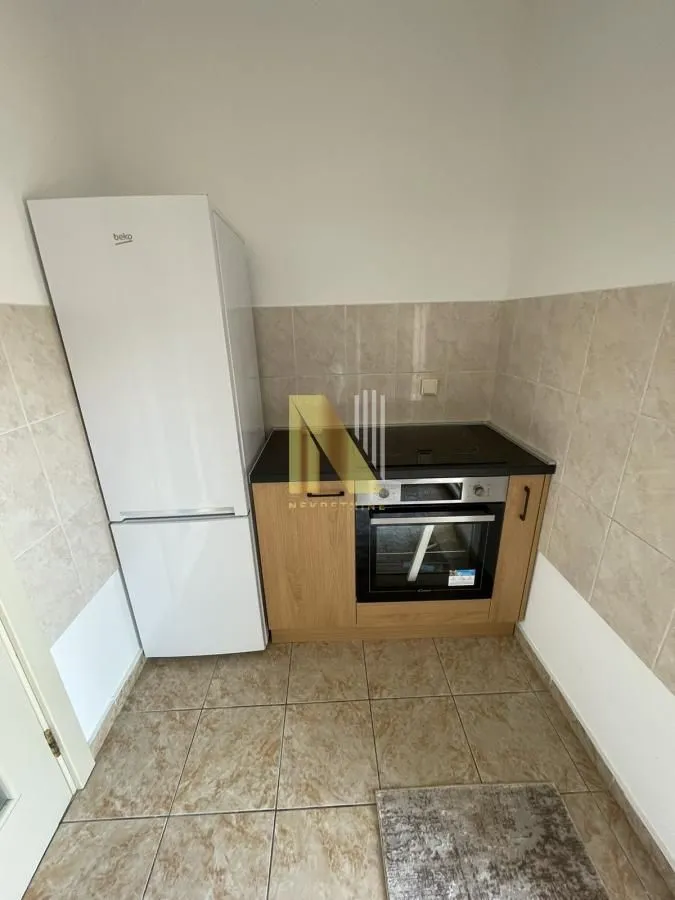 Izdavanje, dvosoban stan, 50m², Grbavica, Novi Sad Sve Podlokacije