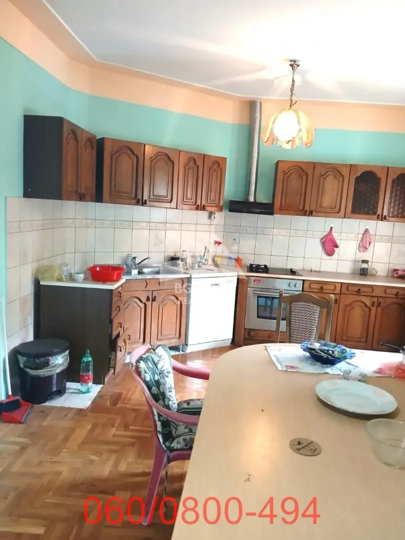 Sale, apartment, 175m², Veliki Mokri Lug, Zvezdara Sve Podlokacije