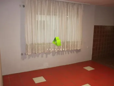 Izdavanje, poslovni prostor, 1500m², Crveni Krst, Niš - image 10