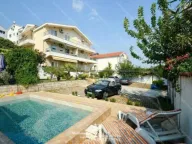 Prodaja, dvosoban stan, 72m², Đenovići, Herceg Novi - image 1