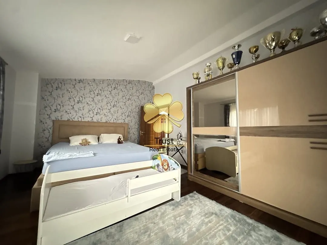 Prodaja, kuća, 175m², Podgorica, Crna Gora