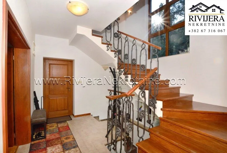 Prodaja, kuća, 223m², Žvinje, Herceg Novi
